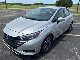 Used 2025 Nissan Versa SV FWD video 1