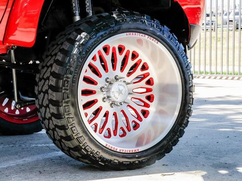 Used 2004 Ford Excursion Eddie Bauer image 51