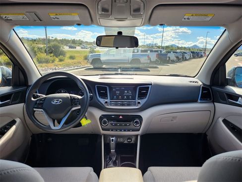 Used 2018 Hyundai Tucson SEL image 14