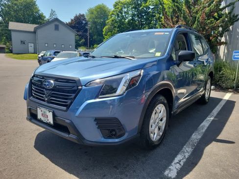 Used 2023 Subaru Forester AWD/4WD image 8