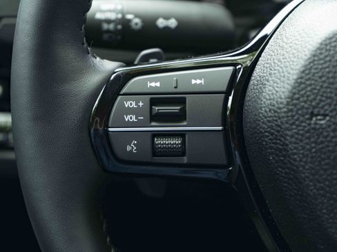 Used 2025 Honda Accord Touring image 20