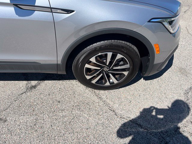 Certified 2024 Volkswagen Tiguan S AWD/4WD image 16