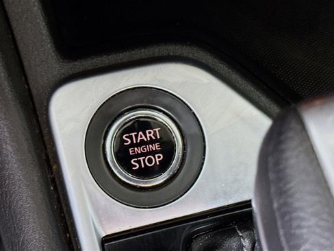 Used 2024 Nissan Sentra SV FWD image 21