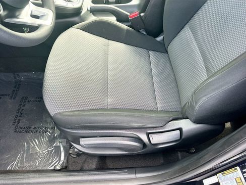 Used 2022 Kia Soul LX w/ Technology Package FWD image 18