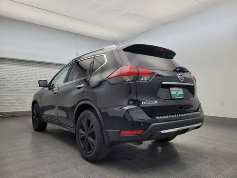 Used 2019 Nissan Rogue SV w/ Premium Package image 5