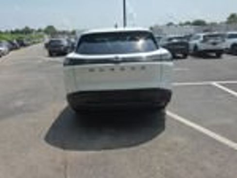 Used 2025 Nissan Murano SV FWD image 9