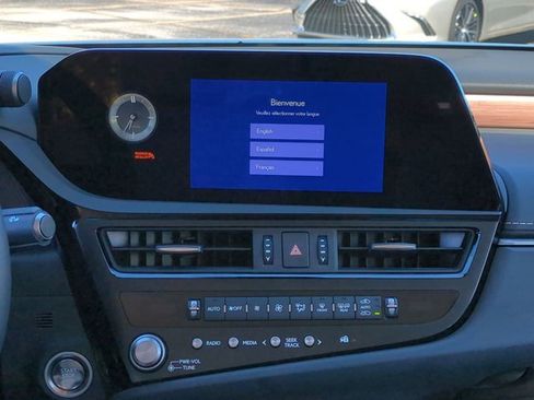 New 2025 Lexus ES 350 w/ Premium Package image 17