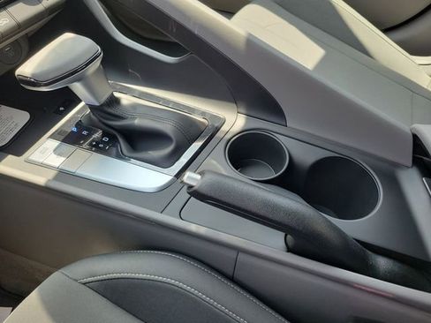 New 2026 Hyundai Elantra Sport FWD image 16