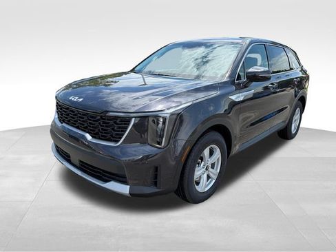 New 2026 Kia Sorento LX FWD image 3