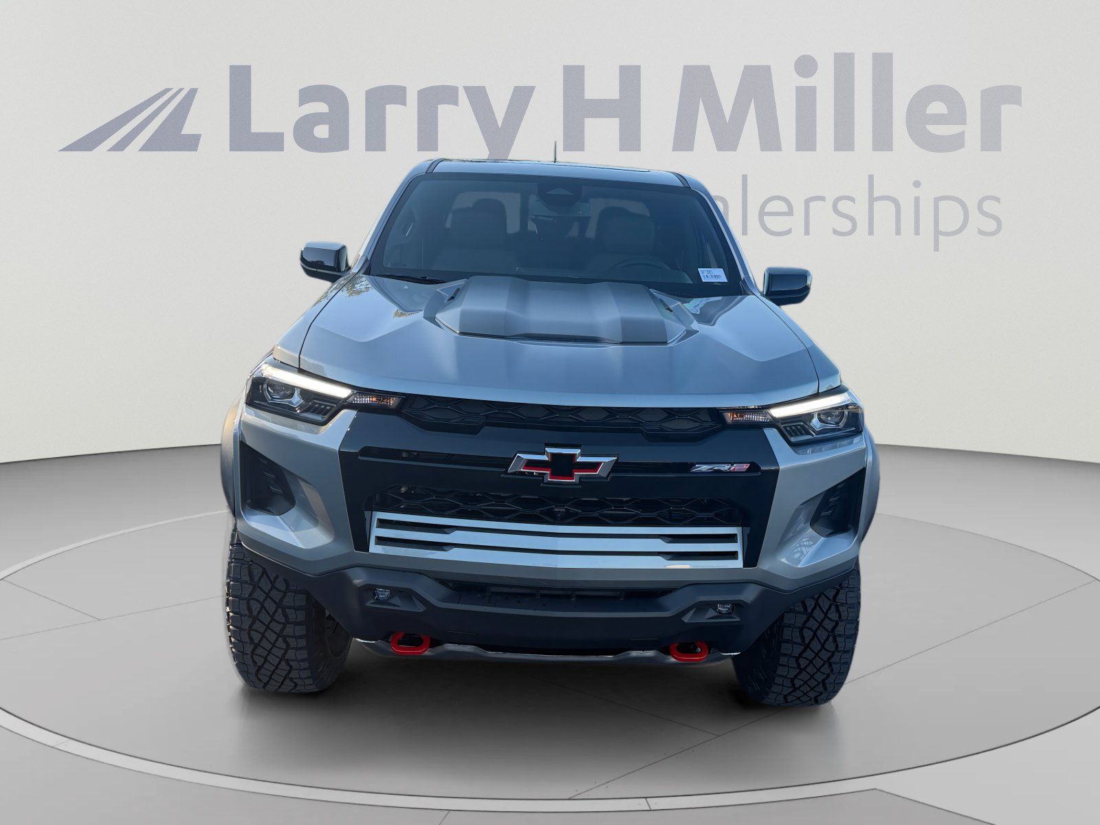 New 2026 Chevrolet Colorado ZR2 w/ Technology Package AWD/4WD image 8