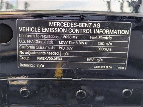 Certified 2023 Mercedes-Benz EQB 250+ image 27