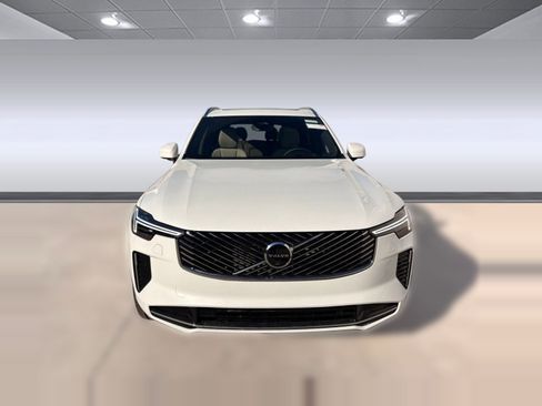 New 2026 Volvo XC90 B6 Ultra w/ Protection Package AWD/4WD image 6