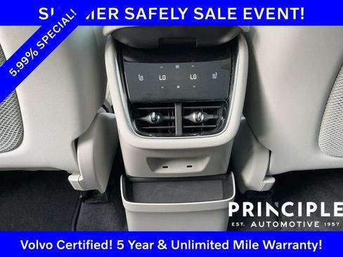 Certified 2025 Volvo EX90 Ultra AWD/4WD image 33