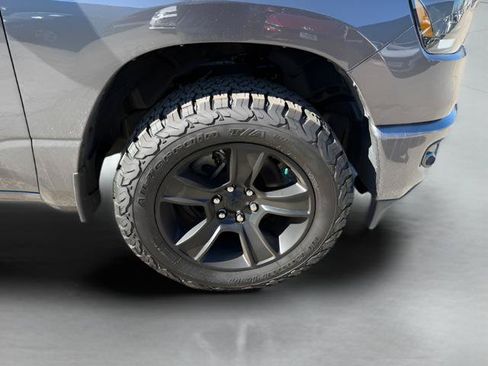 Used 2022 RAM 1500 Big Horn AWD/4WD image 30