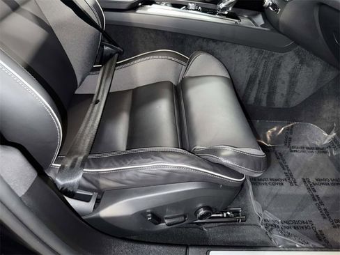 Used 2024 Volvo S60 B5 Ultimate w/ Climate Package image 15