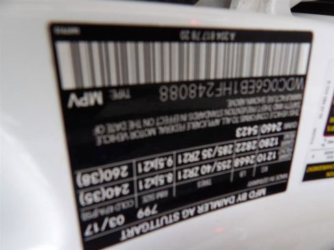 Used 2017 Mercedes-Benz GLC 43 AMG 4MATIC image 29