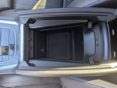 Used 2023 BMW X6 M50i w/ Executive Package image 31