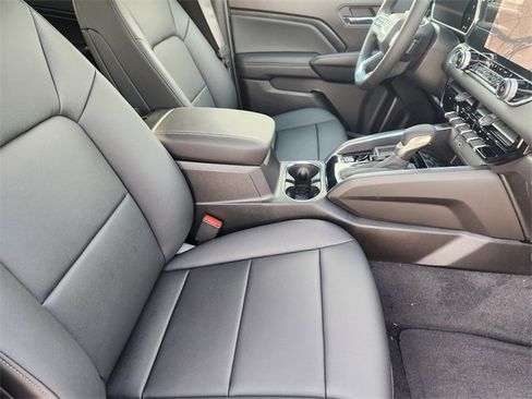 New 2026 GMC Canyon Elevation w/ Convenience Package image 10