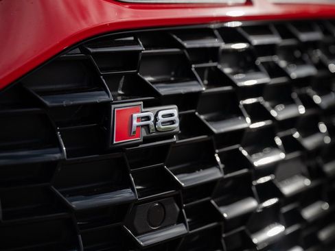 Used 2023 Audi R8 V10 performance RWD image 23