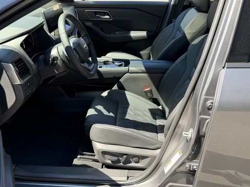 New 2026 Nissan Rogue Platinum AWD/4WD image 21