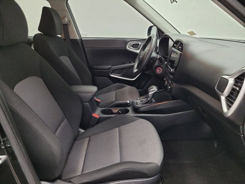 Used 2022 Kia Soul LX w/ Technology Package FWD image 21