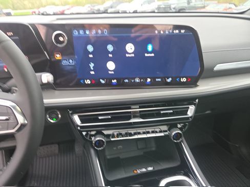 New 2026 Chevrolet Traverse LT AWD/4WD image 15