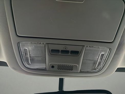 Used 2014 Honda Ridgeline SE image 24