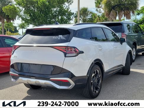 Certified 2023 Kia Sportage SX FWD image 8