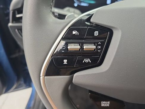 Used 2023 Kia Niro EX FWD image 16