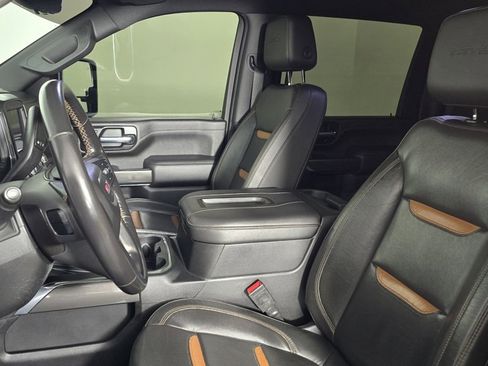 Used 2020 GMC Sierra 2500 AT4 w/ AT4 Premium Package image 11