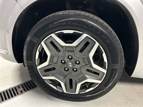 Used 2021 Hyundai Santa Fe Calligraphy w/ Cargo Package image 9