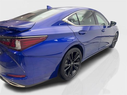 Used 2022 Lexus ES 350 F Sport image 13