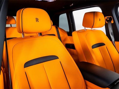Used 2023 Rolls-Royce Cullinan image 28