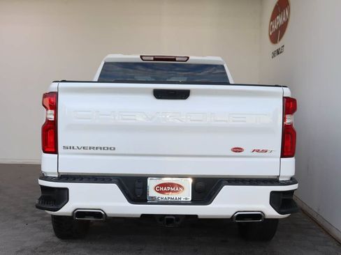 Used 2023 Chevrolet Silverado 1500 RST w/ Z71 Off-Road Package AWD/4WD image 6