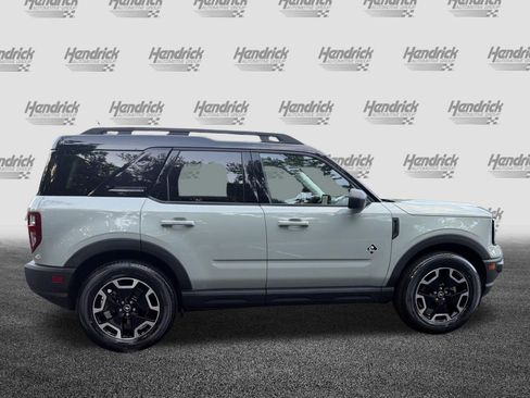 Used 2023 Ford Bronco Sport Outer Banks w/ Tech Package AWD/4WD image 11