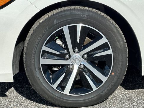 Used 2024 Honda Civic LX image 27