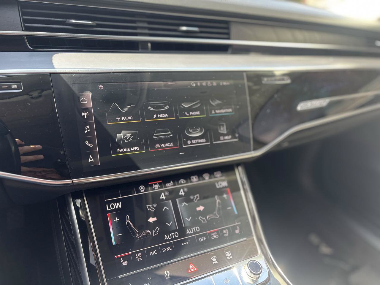 Used 2019 Audi A8 L 3.0T AWD/4WD image 38