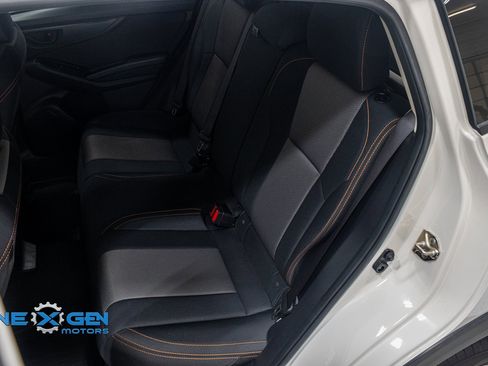 Used 2020 Subaru Crosstrek 2.0i Premium w/ Moonroof Package 2 image 31