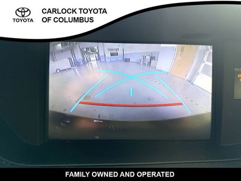 Used 2015 Lexus ES 300h w/ Navigation System Package image 31