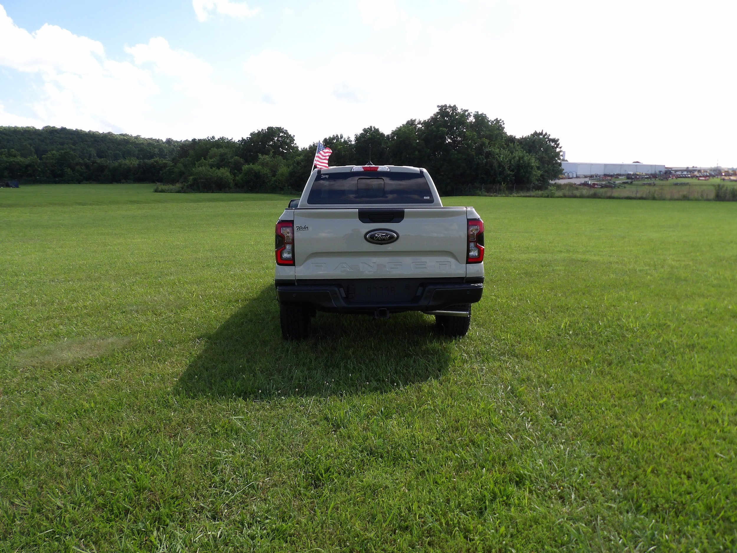 New 2026 Ford Ranger XLT w/ Black Appearance Package AWD/4WD image 8
