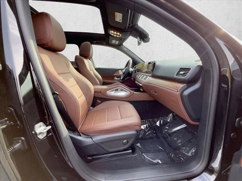 Used 2025 Mercedes-Benz GLE 350 4MATIC image 23