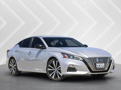 Used 2021 Nissan Altima 2.5 SR