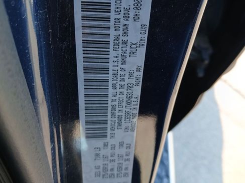 Used 2019 RAM 1500 Laramie image 9