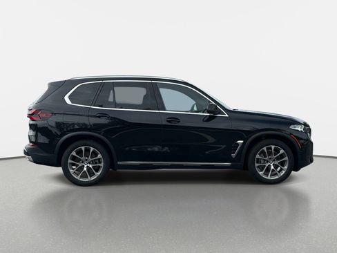 Used 2025 BMW X5 xDrive40i w/ Premium Essential Package AWD/4WD image 2