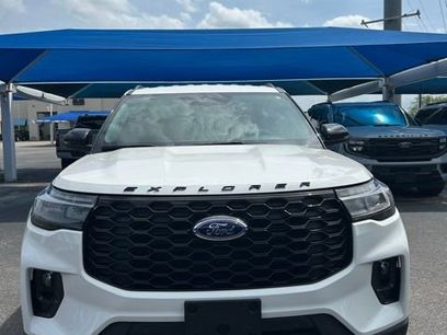New 2026 Ford Explorer ST-Line