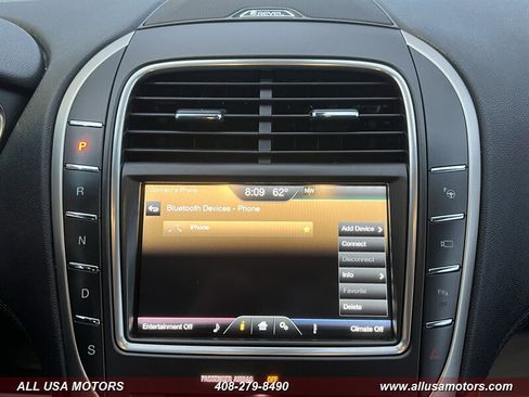 Used 2016 Lincoln MKX Reserve w/ Technology Package image 39