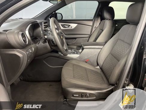 Used 2021 Chevrolet Blazer LT FWD image 11