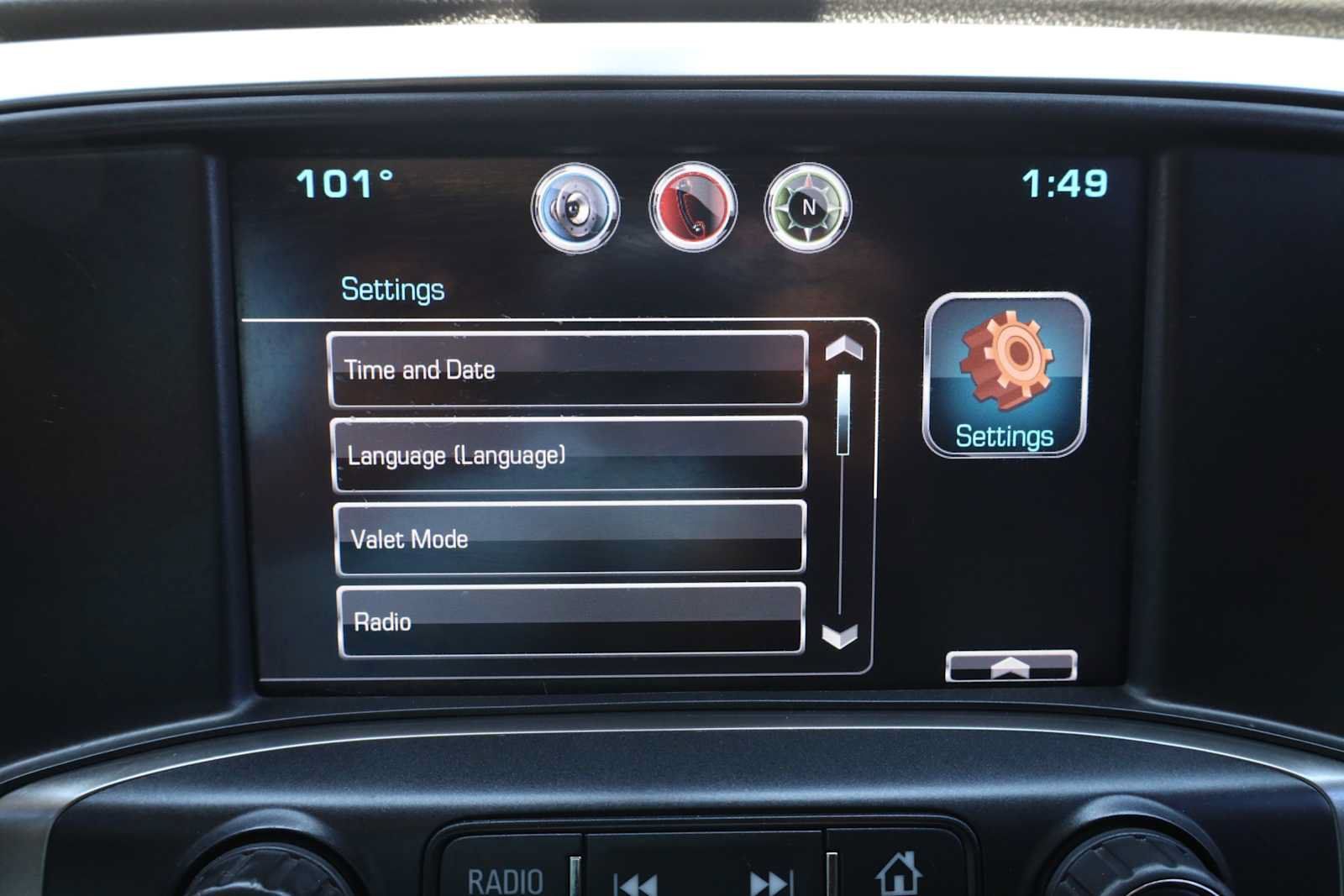 Used 2015 Chevrolet Silverado 2500 LTZ w/ Duramax Plus Package AWD/4WD image 32