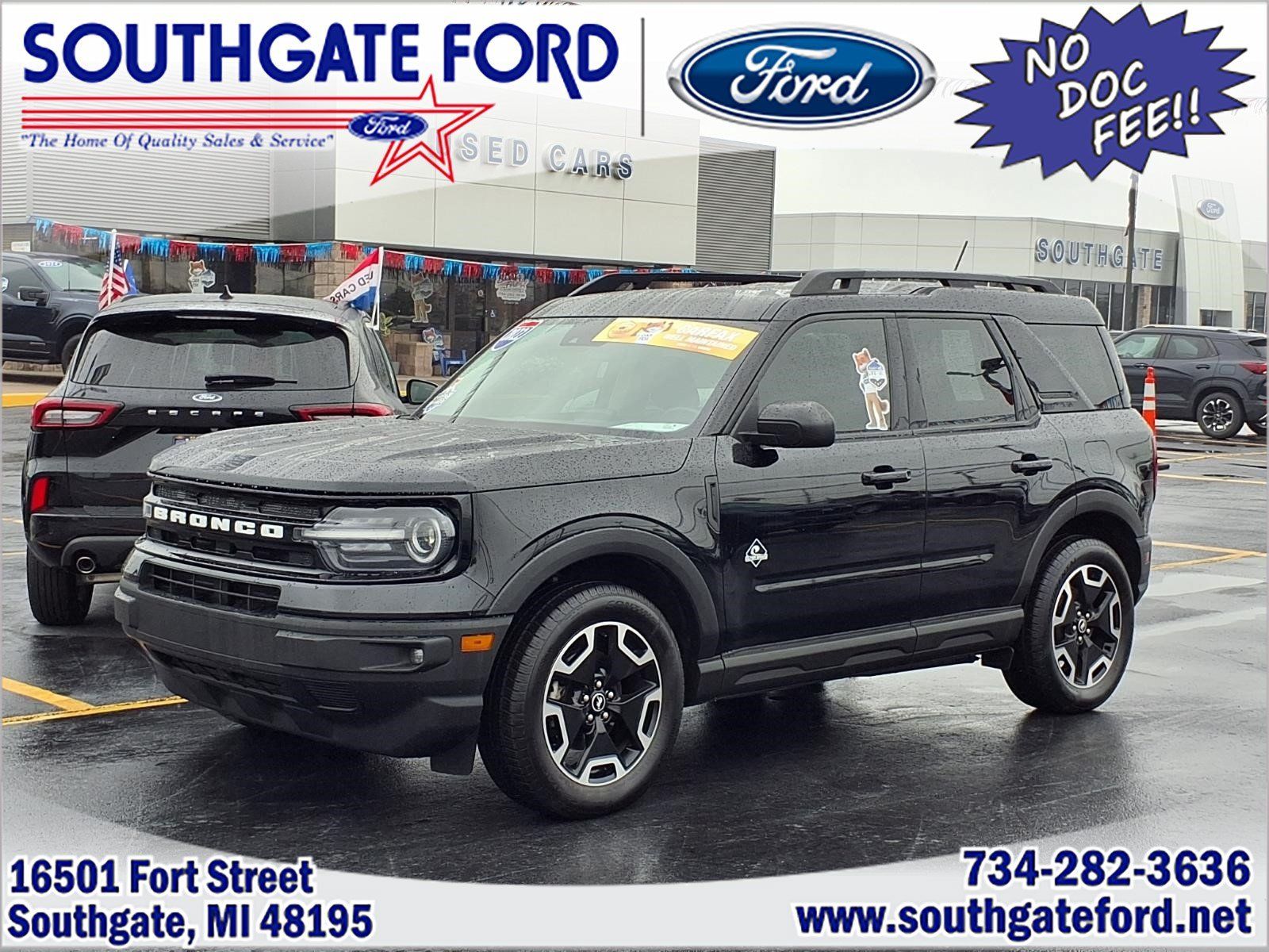 Used 2022 Ford Bronco Sport Outer Banks w/ Tech Package AWD/4WD image 1