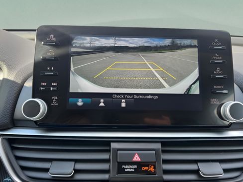 Used 2021 Honda Accord Sport Special Edition image 18